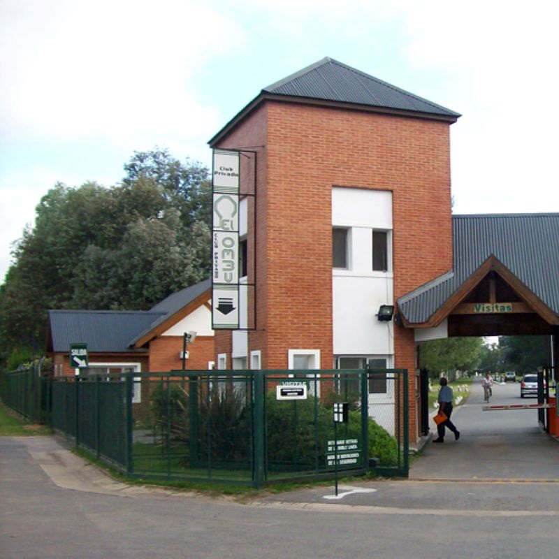 Club Privado El Ombu